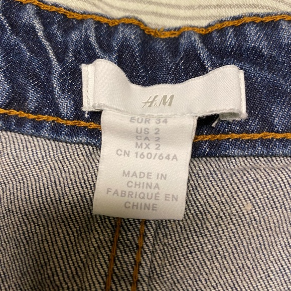 H&M Straight Fit, Ankle Length Jeans - Picture 4 of 4